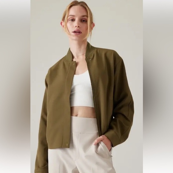 Athleta Other - Athleta 2 piece set Olive Green bomber Jacket and pants